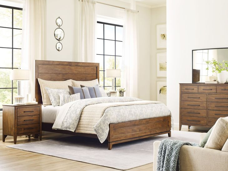 Schafer Warm Brunette King Panel Bed