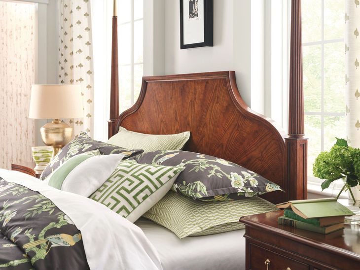 Duncan Medium Stain Queen Poster Bed