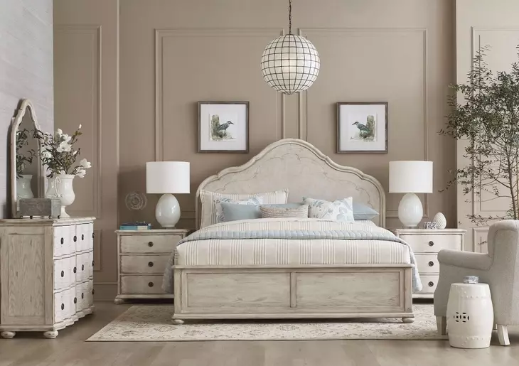 Vignette Creme California King Panel Bed