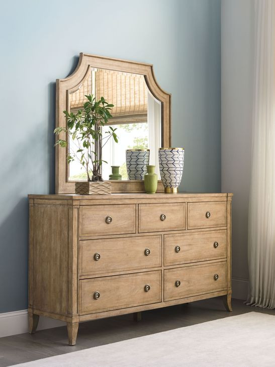 Chastain Caramel 7 Drawer Dresser