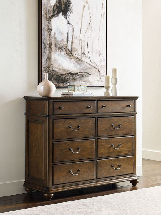 Commonwealth Witham Medium Stain 8 Drawer Dresser