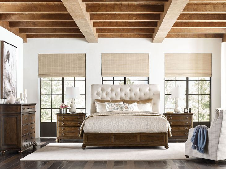 Commonwealth Medium Stain Upholstered Panel Bedroom Set