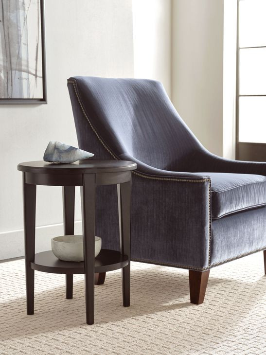 Preset Sable Round Chairside Table with 1 Shelf