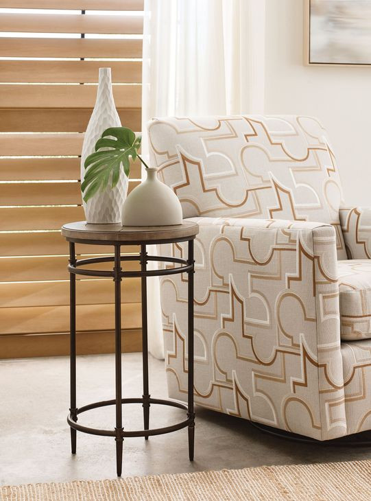 Crossroads-Hamilton Crossroad-Hamilton Light Stain Round Chairside Table