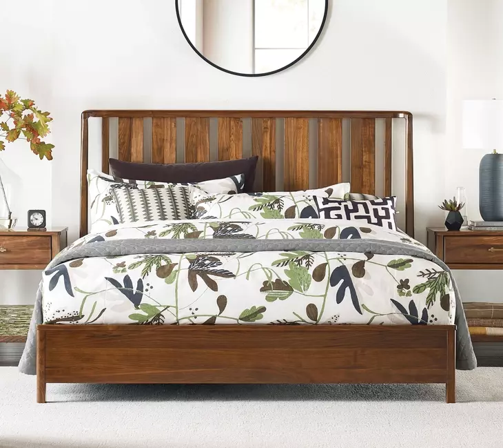 Ashburn Walnut King Panel Bed