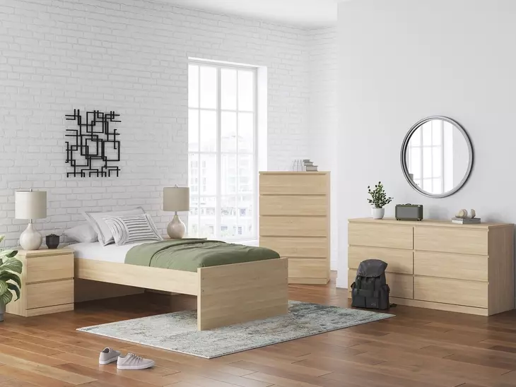Onita Natural Chest