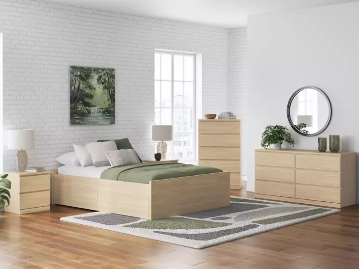 Onita Natural Chest
