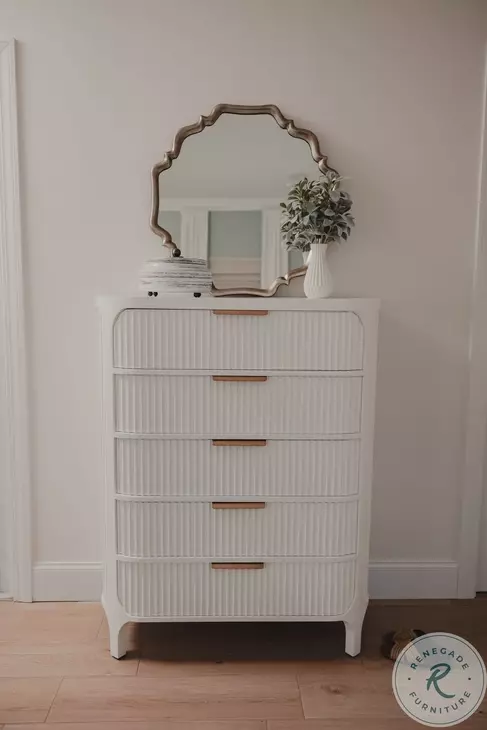 Harbor Point Reed Timeless Clean White 5 Drawer Chest