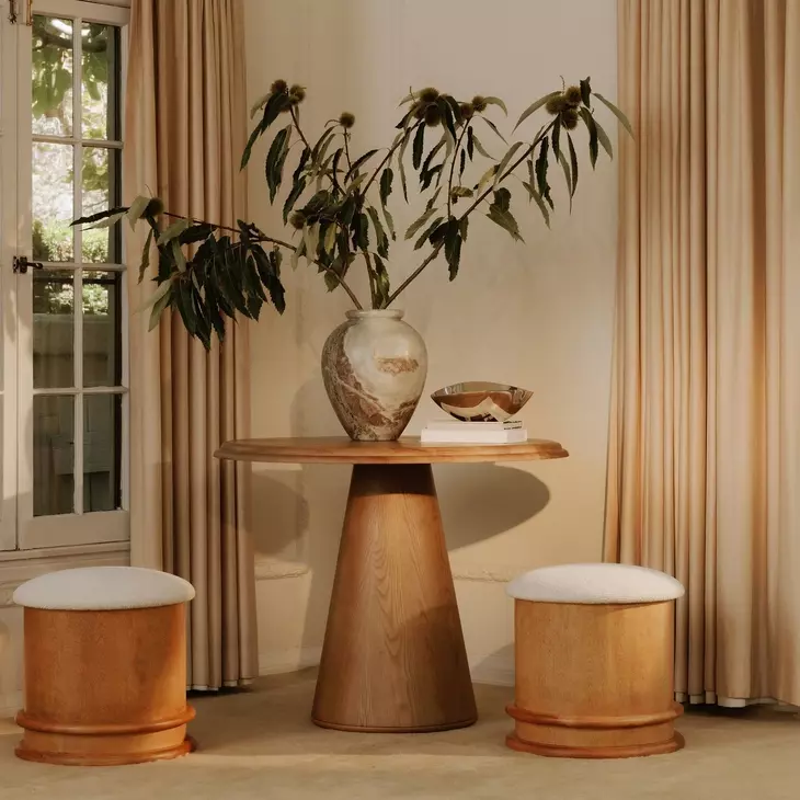 Tutto Natural 38" Round Cafe Table