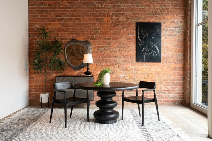 Bakio Black 52" Round Dining Table