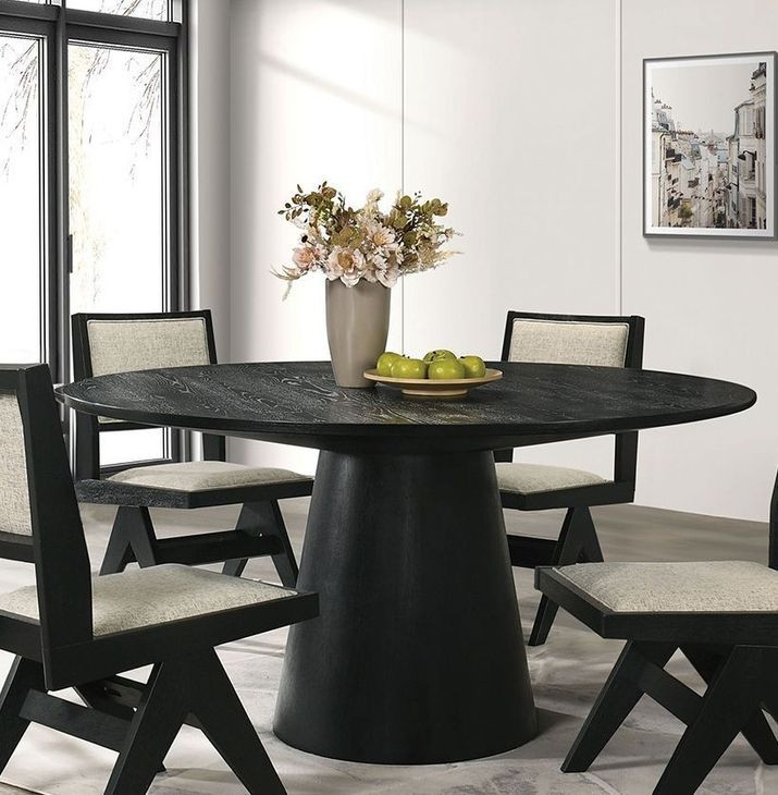Tottenham Black 59" Round Dining Room Set