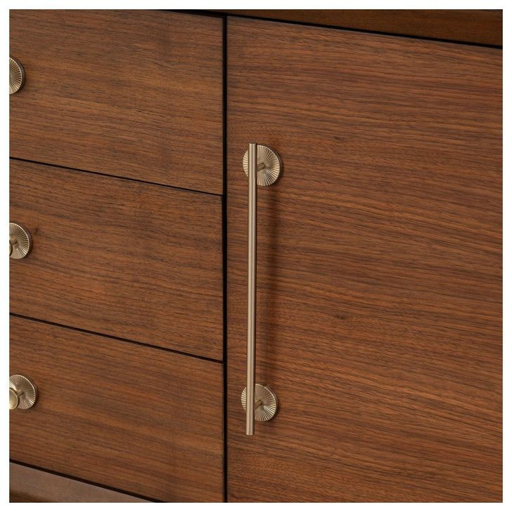 Hepburne Walnut 2 Door Server