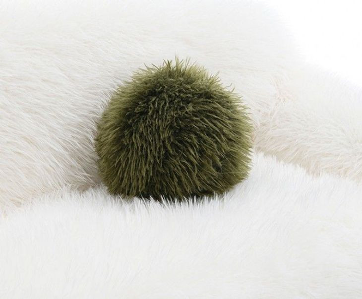 Darwen White 84" Sofa with Pillow