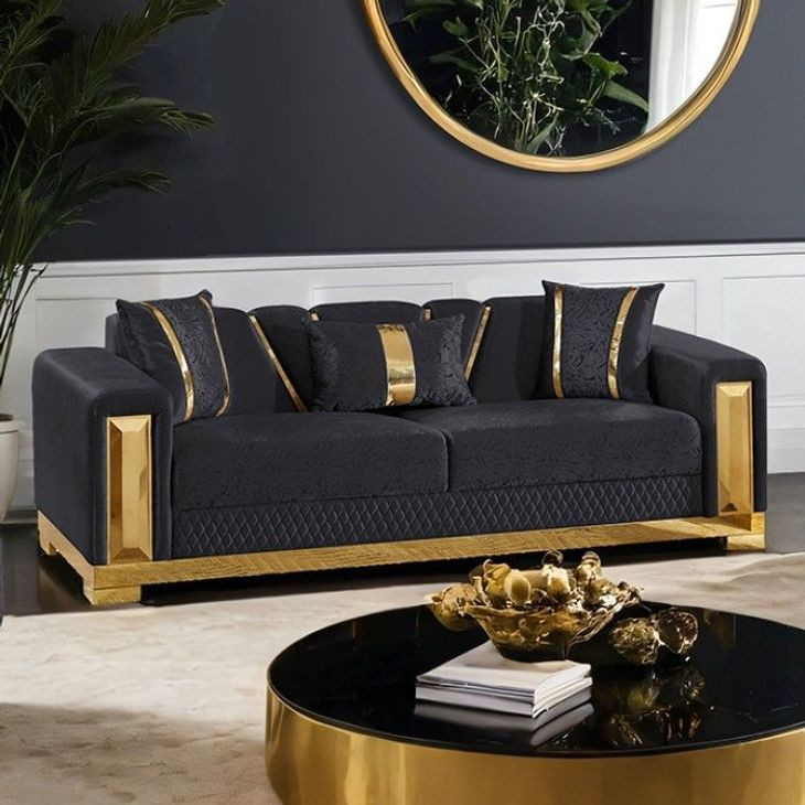 Valdosta Black 92" Sofa with Pillows