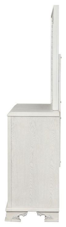 Stella Mia Creamy White 7 Drawer Dresser
