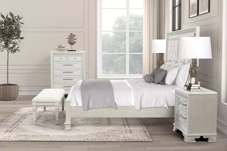 Stella Mia Creamy White Accent Bench