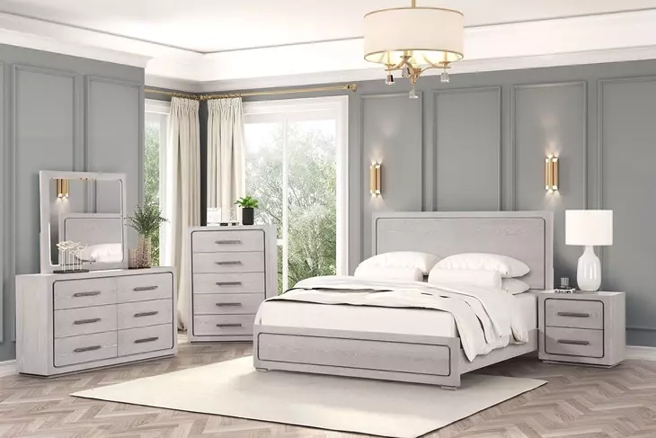 Crowthorne White Oak Queen Panel Bed