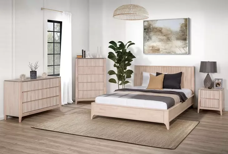 Gervais White Wash 5 Drawer Chest