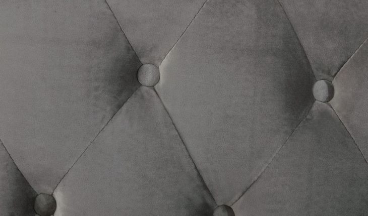 Ryleigh Gray Queen Upholstered Platform Bed