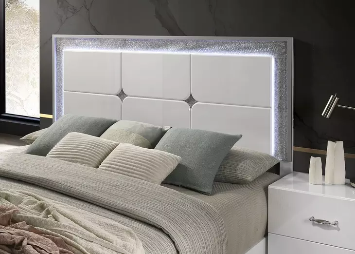 Stoholm White King Platform Bed with LED