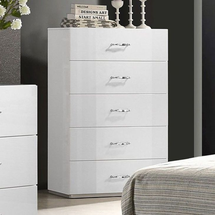 Stoholm White 5 Drawer Chest