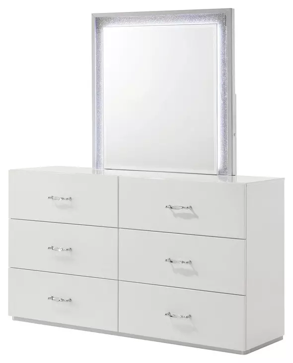 Stoholm White 6 Drawer Dresser
