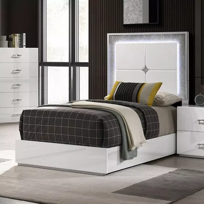 Stoholm White Youth Platform Bedroom Set with LED