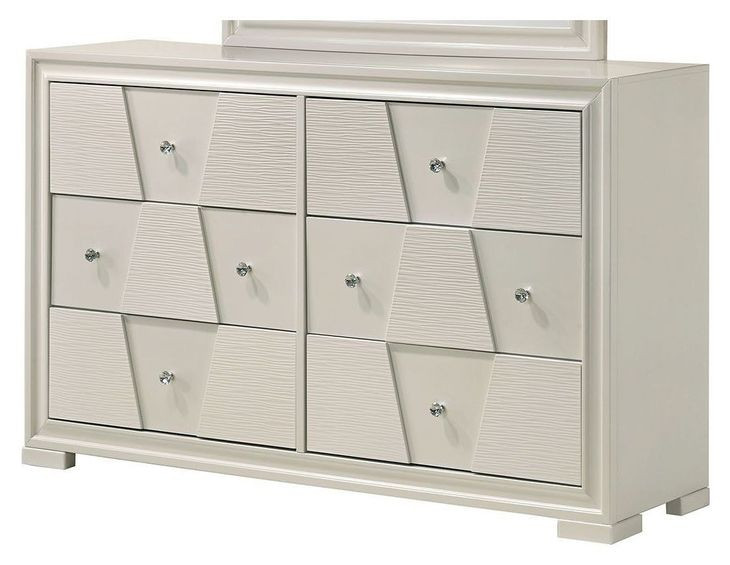 Holsted White 6 Drawer Dresser