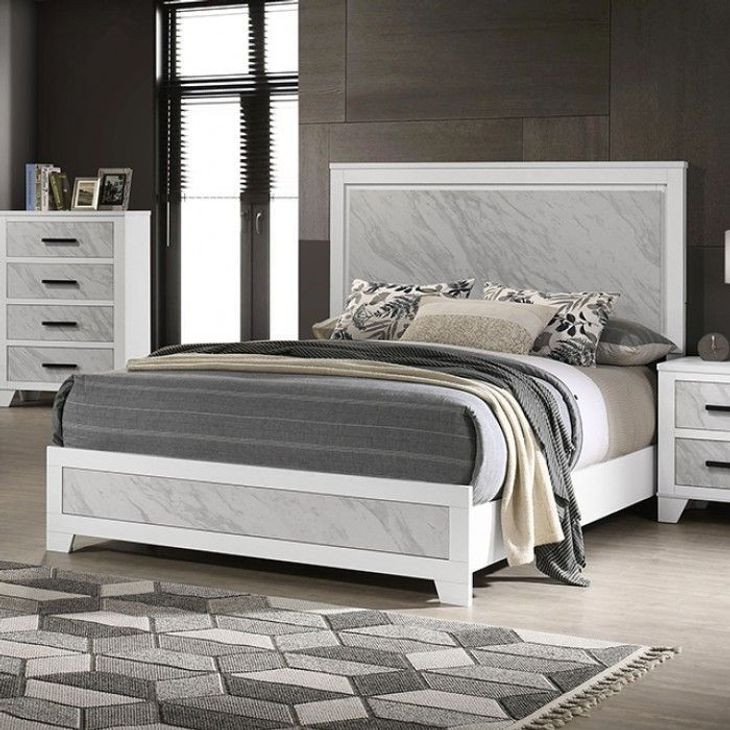 Darlene White Bedroom Set