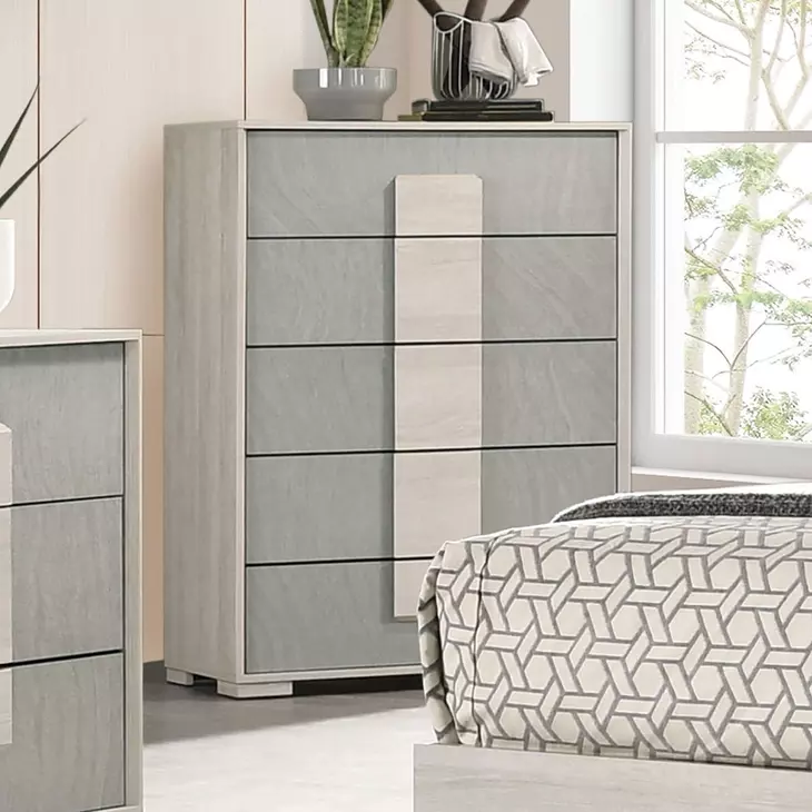Lincolt White Wash and Stone Gray 5 Drawer Chest