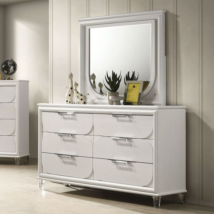 Lareina Pearl White 6 Drawer Dresser