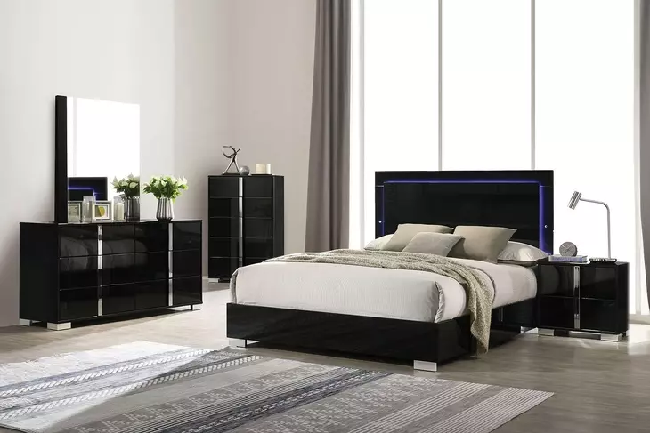 Sinistra Piano Black Queen Panel Bed with LED Light