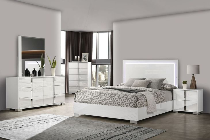 Sinistra White 6 Drawer Dresser