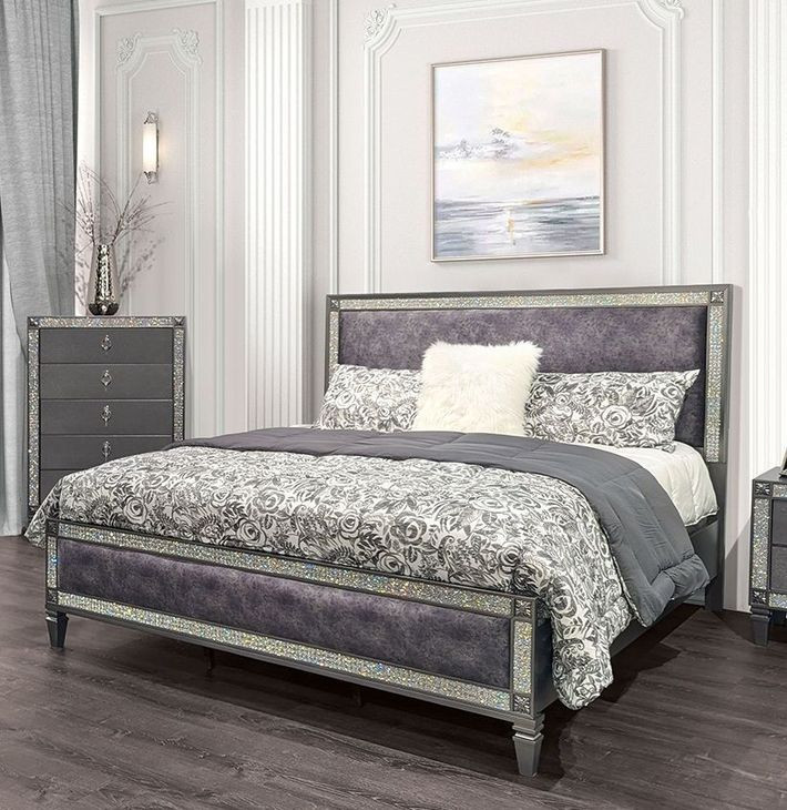 Lyanne Gray Upholstered Panel Bedroom Set