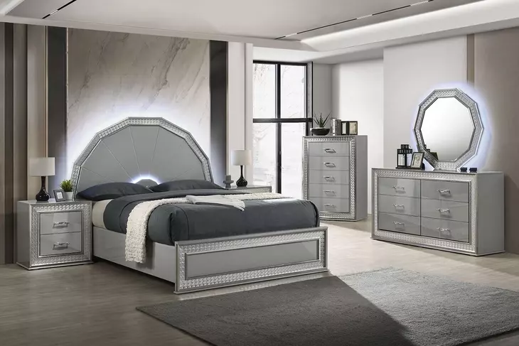 Cassiopeia Metallic Gray 5 Drawer Chest