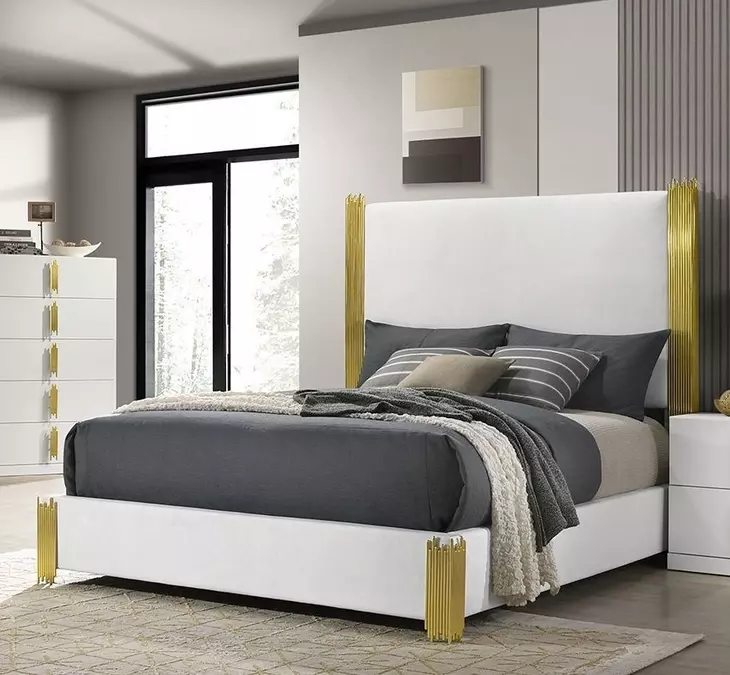 Basildon White and Gold King Poster Bed
