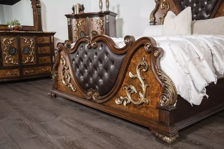 Aquilina Dark Cherry and Oak King Panel Bed
