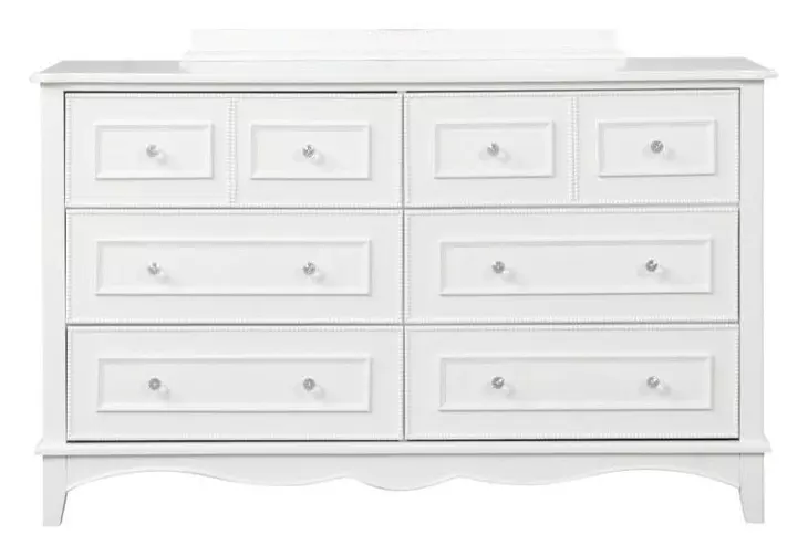 Naucalpan White 6 Drawer Dresser