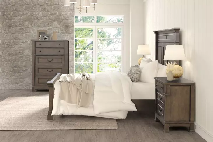 Huddersfield Dark Walnut King Panel Bed