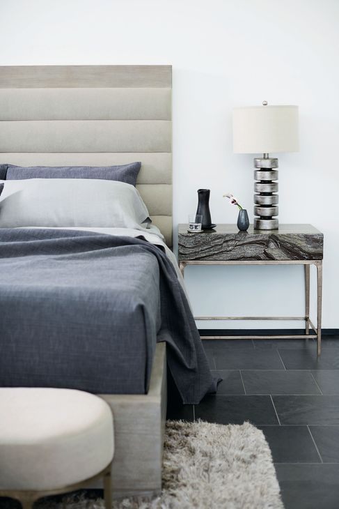 Linea Beige Metal Bench