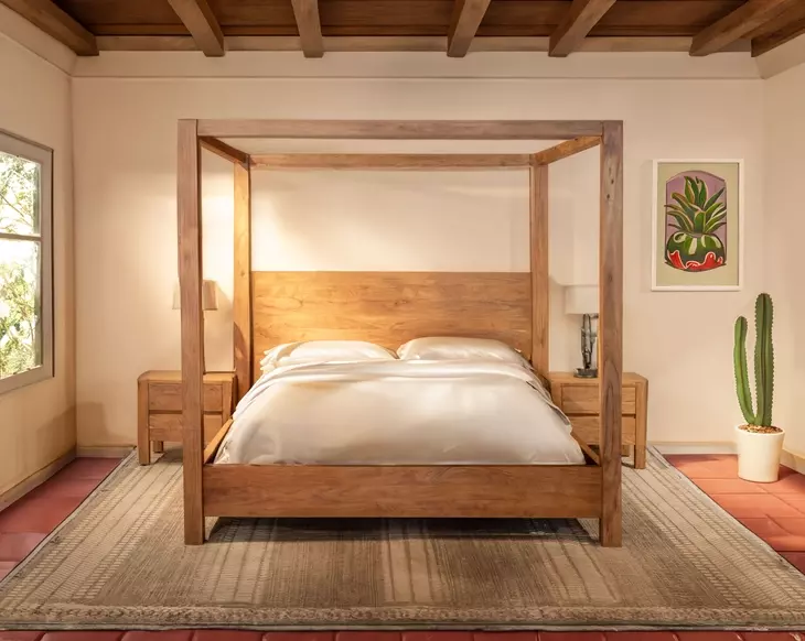 Mesa Brushed Acacia Canopy Bedroom Set