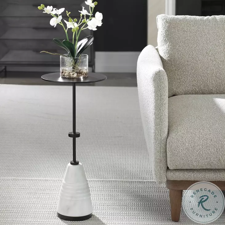 Kincaid Black And White Drink Table