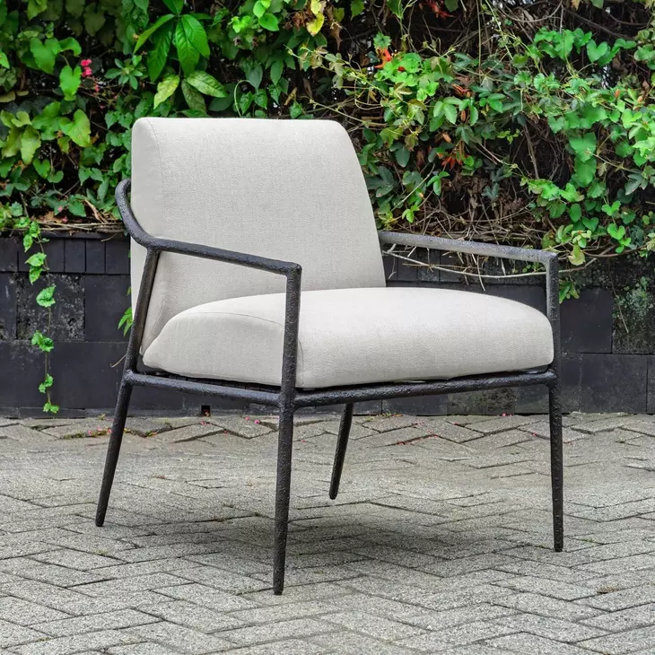 Somerset Oyster White Upholstered Outdoor Lounge Chair