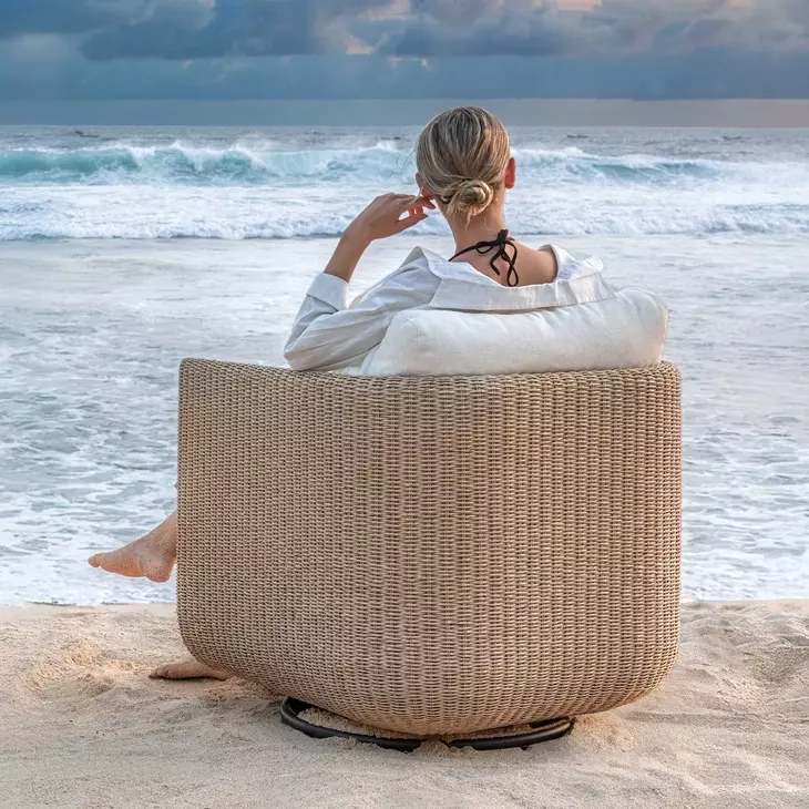 Riverton Oyster White Upholstered Outdoor Swivel Lounge Chair