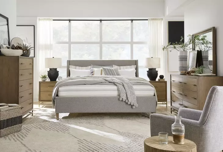 Lindon Belgian Wheat and Gray Queen Upholstered Panel Bed