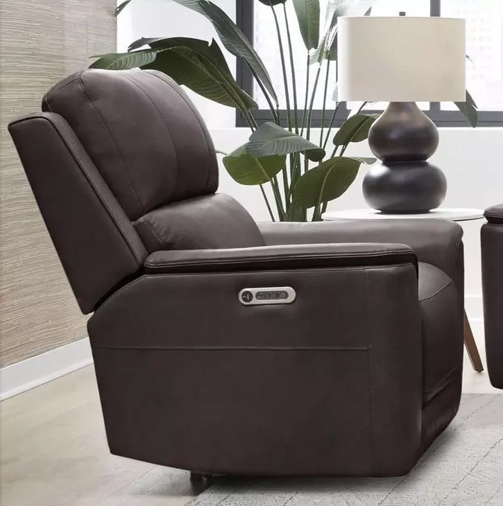 Eldridge Steamboat Brown Leather Zero Gravity Power Recliner with USB Charging