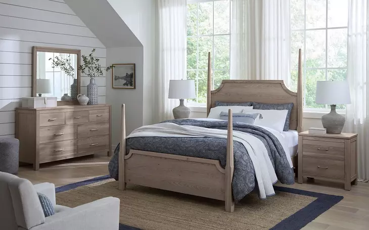 Tide And Timber Gray Oak King Pencil Poster Bed