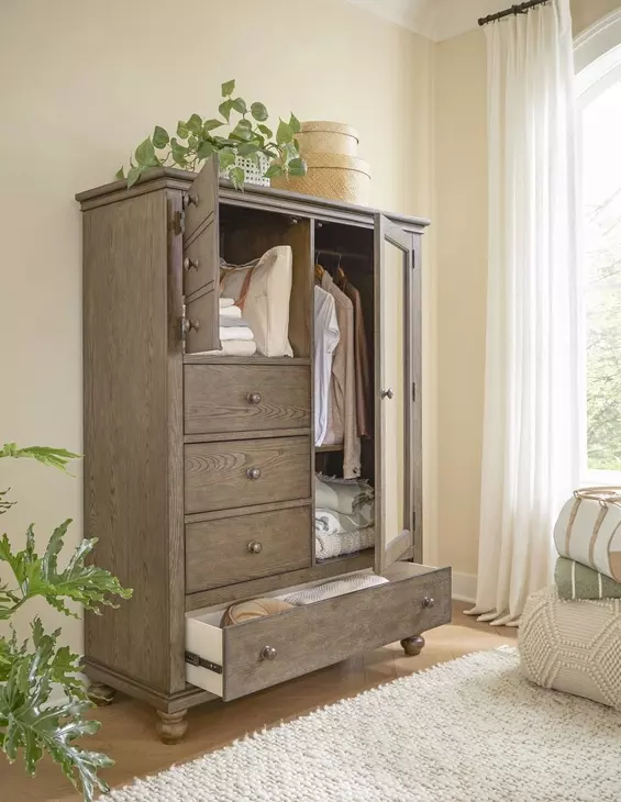 Oxford Tan Chifferobe