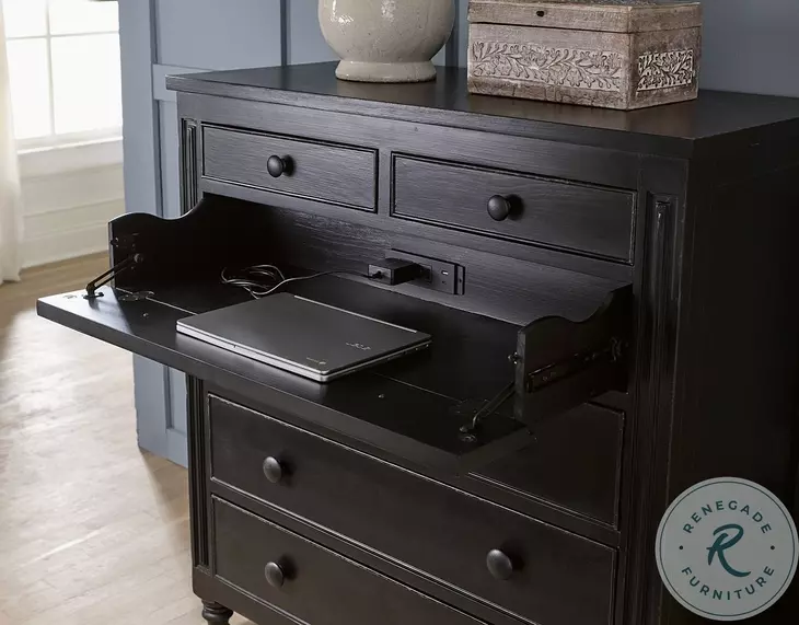 Caroline Soft Black Poster Bedroom Set