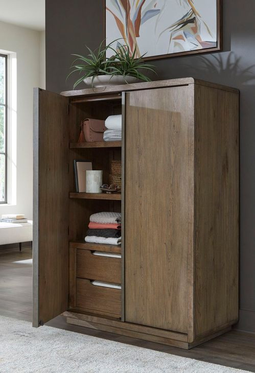 Liam Hearthstone Chifferobe